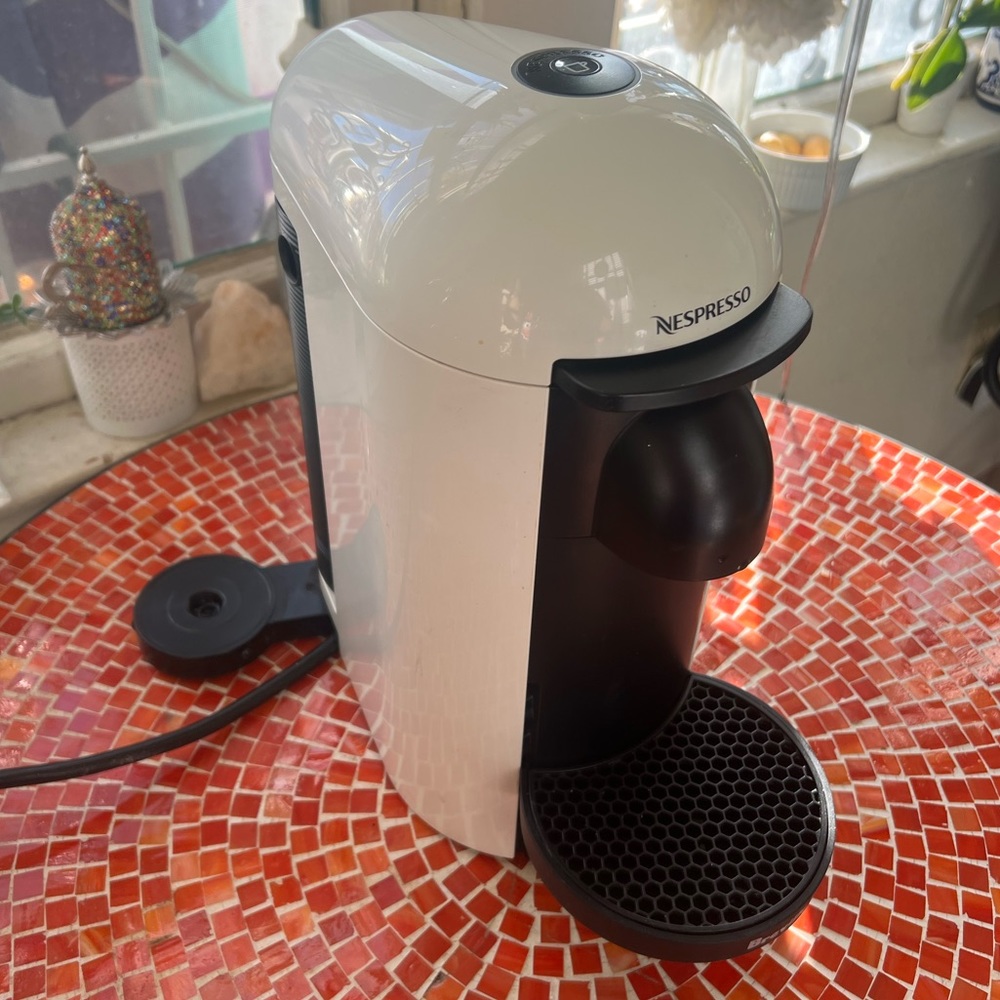 Nespresso VertuoPlus (White) Espresso Machine by Brevilla